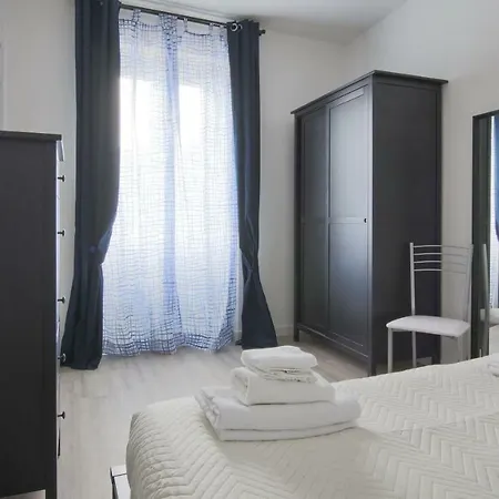 Appartement La Terrazza Di Casarico à Moltrasio Extérieur photo